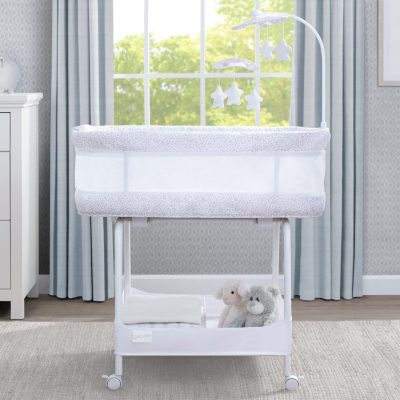 SmartSleep Auto Glide Bassinet with Bluetooth