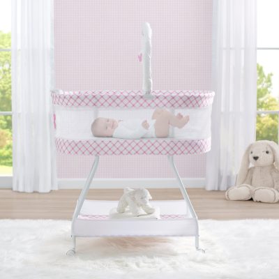 Minnie Mouse Sweet Dreams Bassinet