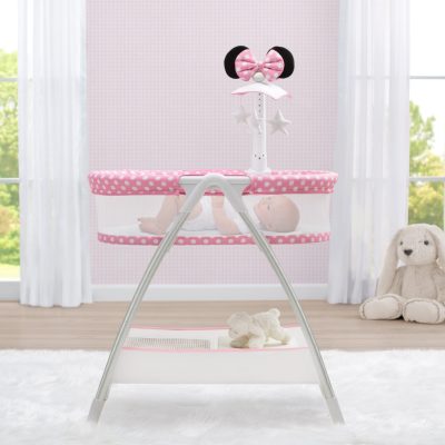 Minnie Mouse Bassinet