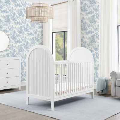 Eloise 4-in-1 Convertible Crib